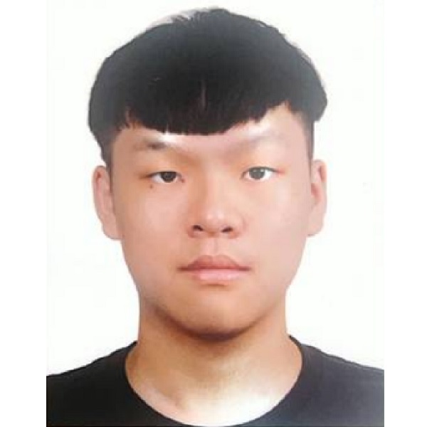 許立承照片